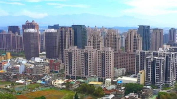 去年北市住宅交易量創逾十年低，但房價年漲3.8%：真正值得注意的是這件事