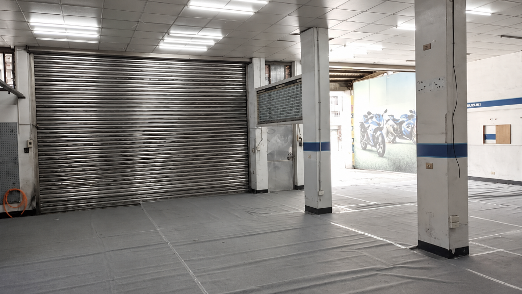 桃園市區大腹地挑高廠店現場照片 2
