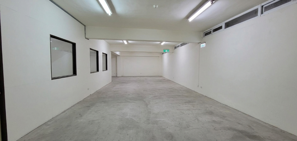 工二面寬方正RC廠房現場照片 2