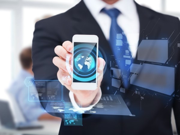 是手機也是 iPad mini？iPhone Fold 全機設計拍板，第 3 季零決件密集交貨